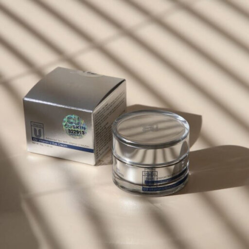 Cuskin Vitamin U Eye Cream 16 g Лифтинг крем с витамином U и пептидами для зоны вокруг глаз &mdash; Фото 1