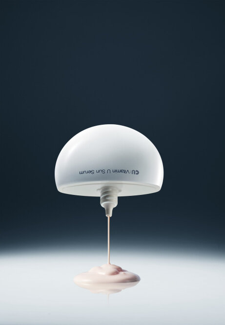 Cuskin Vitamin U Sun Serum SPF 50+ PA+++ 50 ml Солнцезащитная сыворотка с витамином U и В12 &mdash; Фото 1