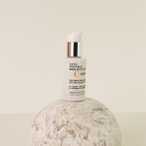 Instytutum Anti-Wrinkle Brightening C-Erum 30ml Суперконцентрированная сыворотка с витамином С &mdash; Фото 1