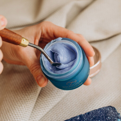 Bravura Azulene Moisturiser 50ml Увлажняющий и успокаивающий крем с азуленом &mdash; Фото 2